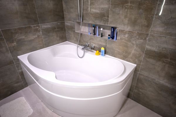 Large Bathtub Installation in Mount Washington