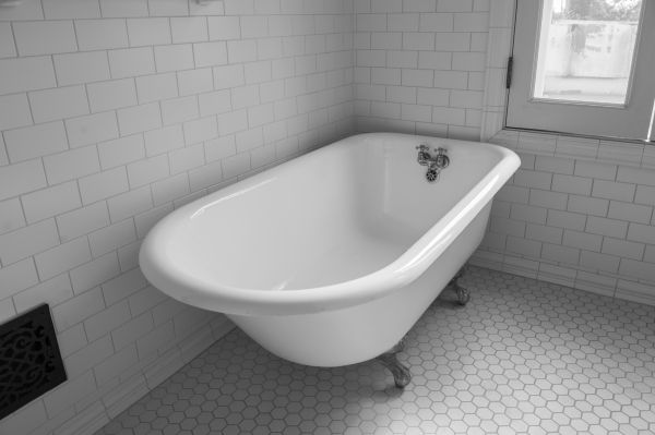 Cast Iron Tub Installation in Mount Washington